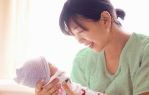 Confinement Centres vs Confinement Nannies